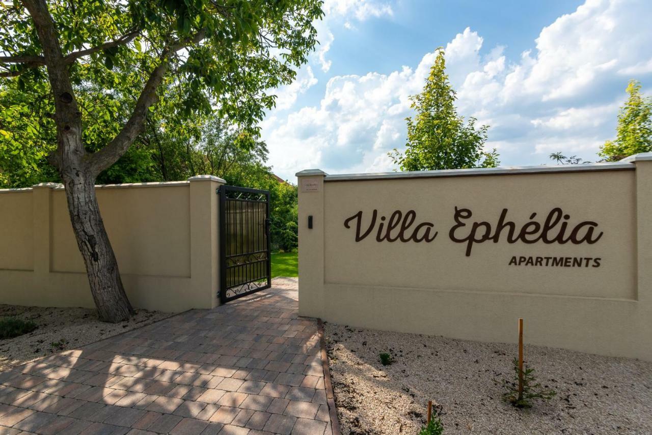 Villa Ephelia Dunajská Streda 外观 照片